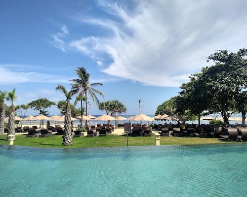 South Goa Palolem Beach — Quiet Romantic Honeymoon Destination India