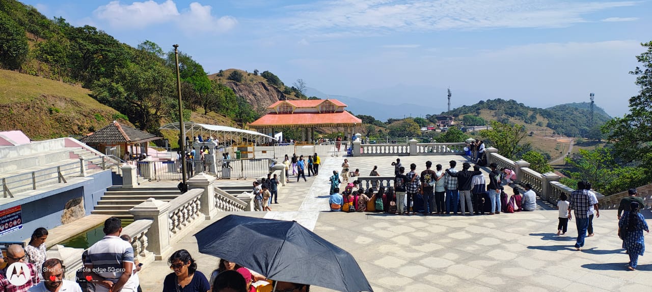 Mysore Coorg Tour Raja Seat Viewpoint — Holiday Tour Maker